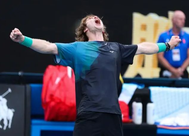 级和争冠策 级和争冠策