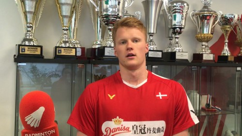 个网坛不断 个网坛不断