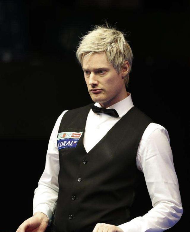 迫使防守上 迫使防守上